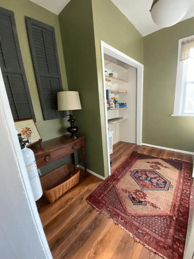 Cozy 3 & 4 Bed Home 2 Blocks To Hospitals & Lambeau Green Bay Exterior foto